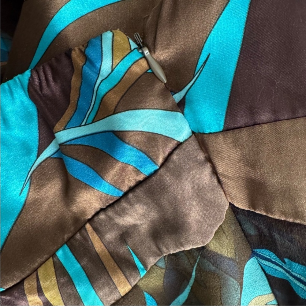 Robbie Bee Silk Halter Dress - Picture 5 of 8